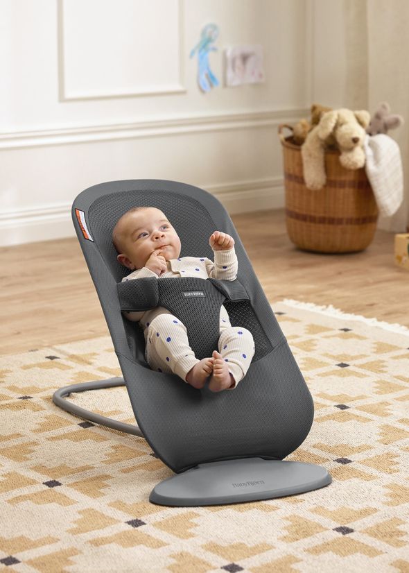 Bouncer Begin Dark gray airy mesh - BabyBjörn