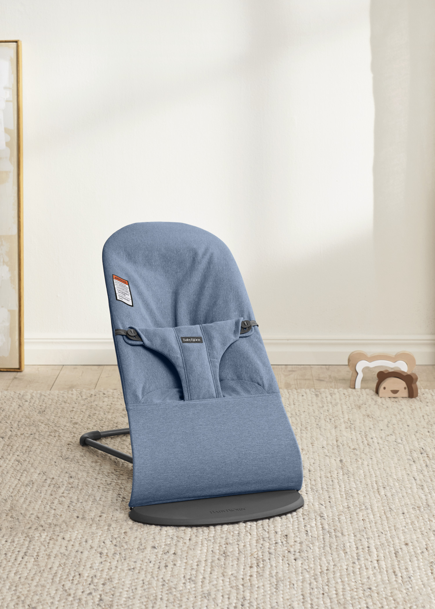 Bouncer Bliss—cozy for your newborn | BabyBjörn