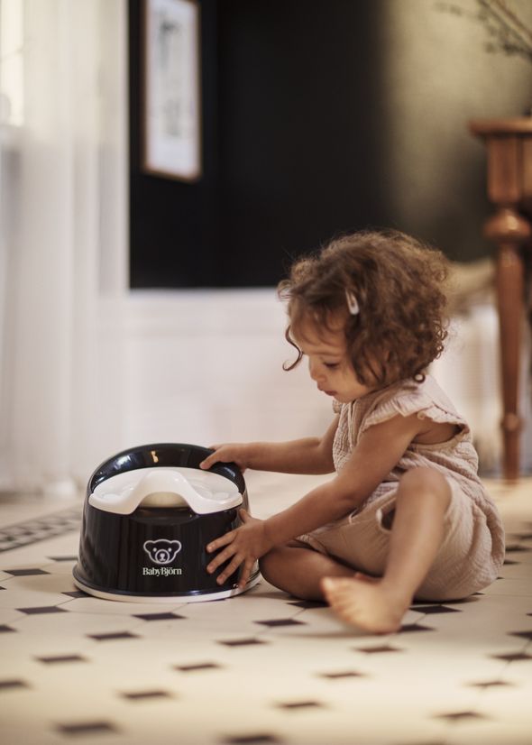Smart Potty black & White