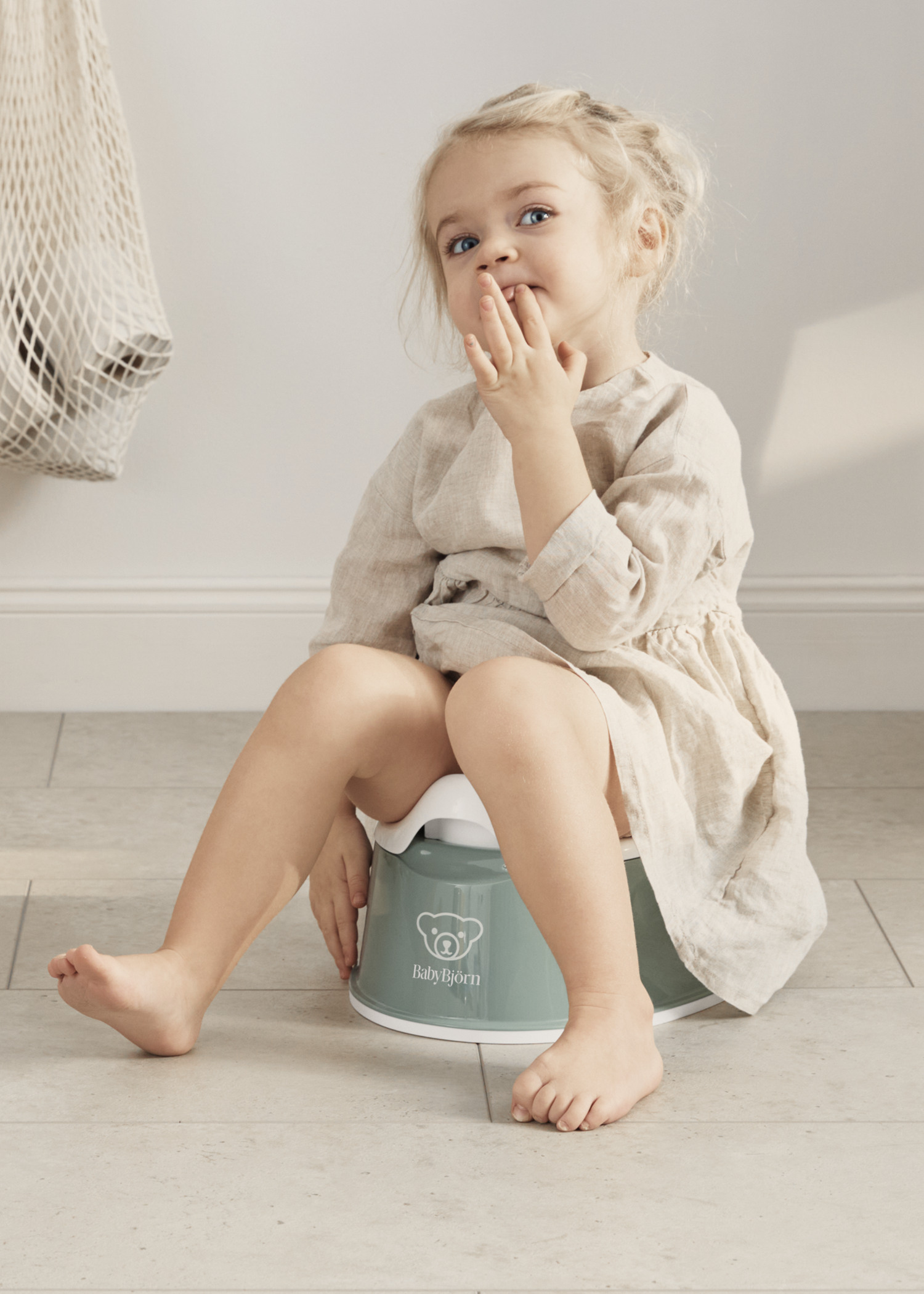 Pot Smart - Vert profond/Blanc (BabyBjörn) - Image 2