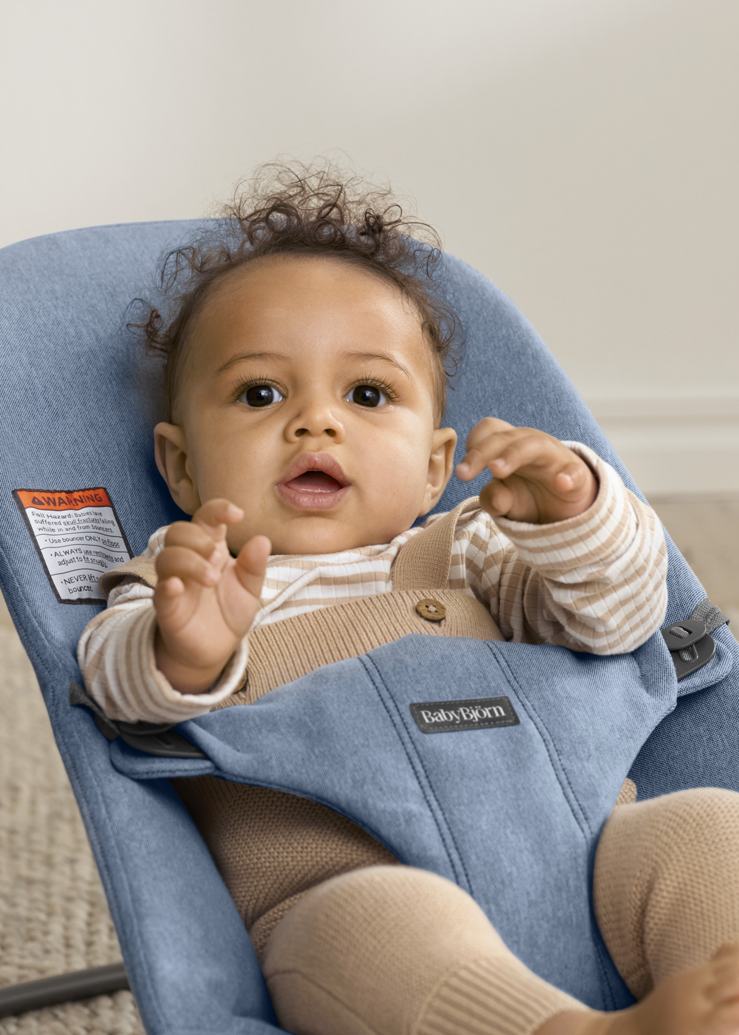 Bouncer Bliss—cozy for your newborn | BabyBjörn