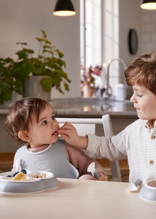 Babybjorn - Assiette, Cuillère et Fourchette pour bébé, 2 ensembles - Bleu  pastel