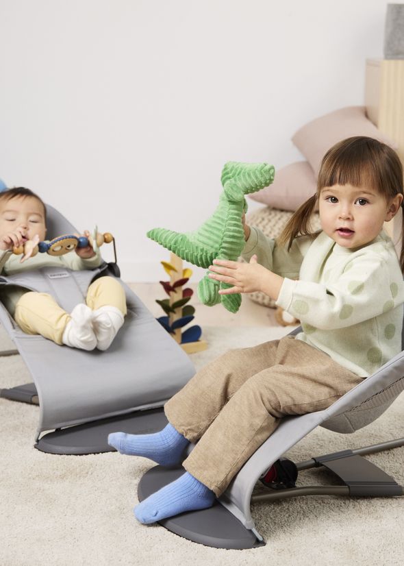 Bouncer Balance Soft in Light grey Woven/Jersey with toy bar googly eyes pastel