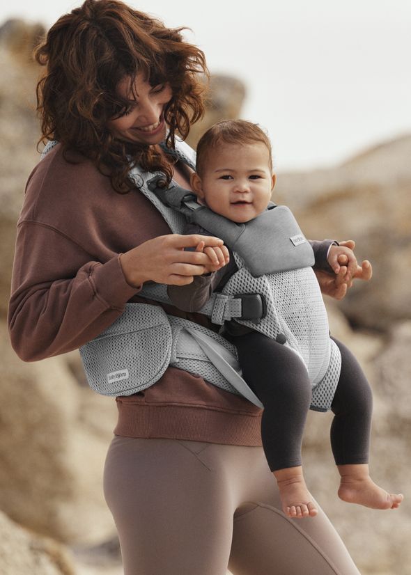 Gray baby carrier harmony