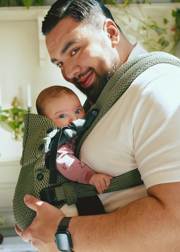 Baby Carrier Harmony in Dark green 3D Mesh - BabyBjörn