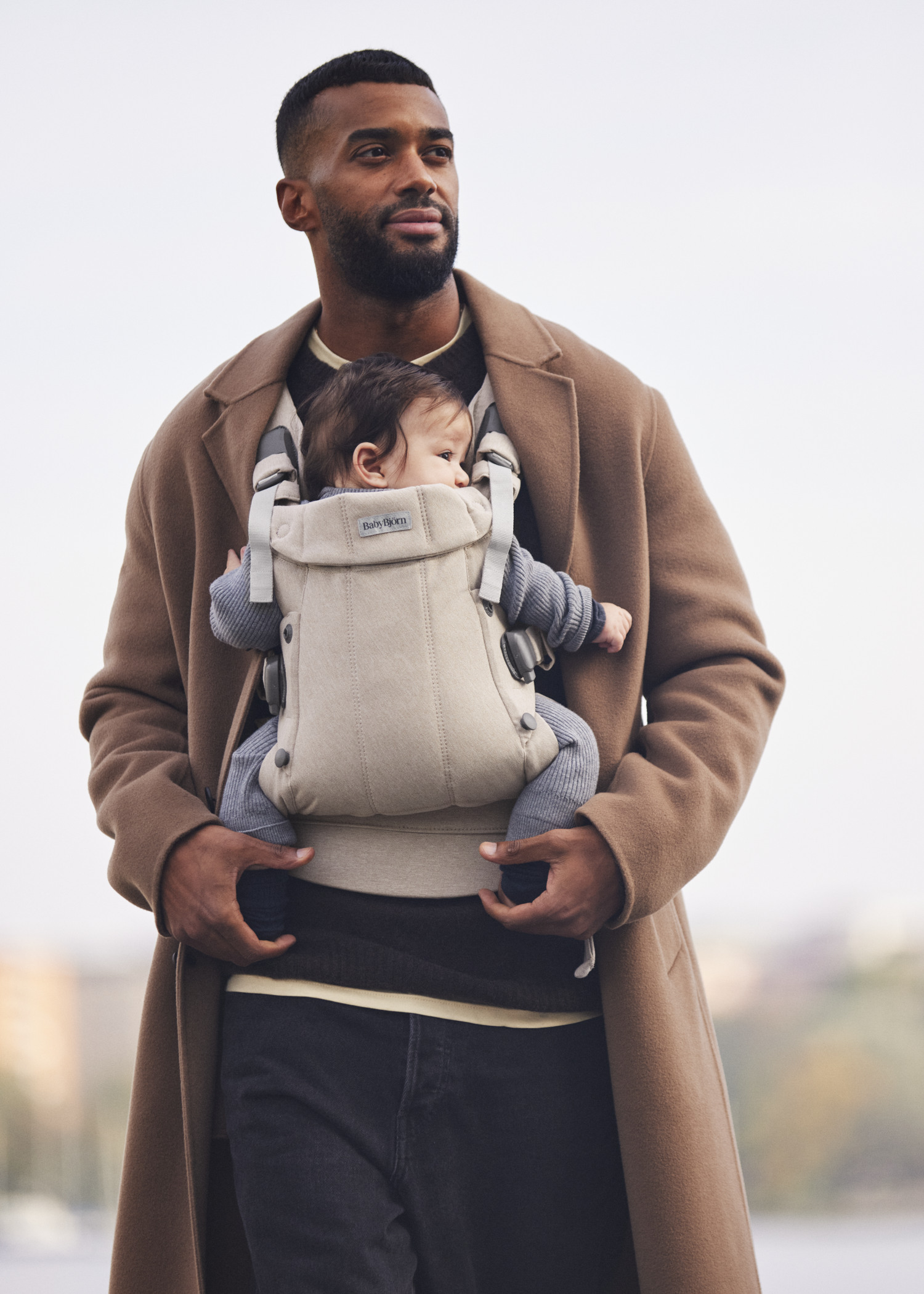 Baby Carrier Harmony—comfy, padded back support | BabyBjörn