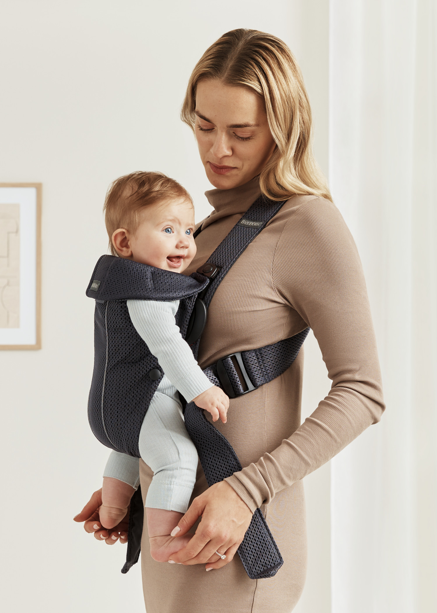 Baby Carrier Mini—perfect for a newborn | BabyBjörn