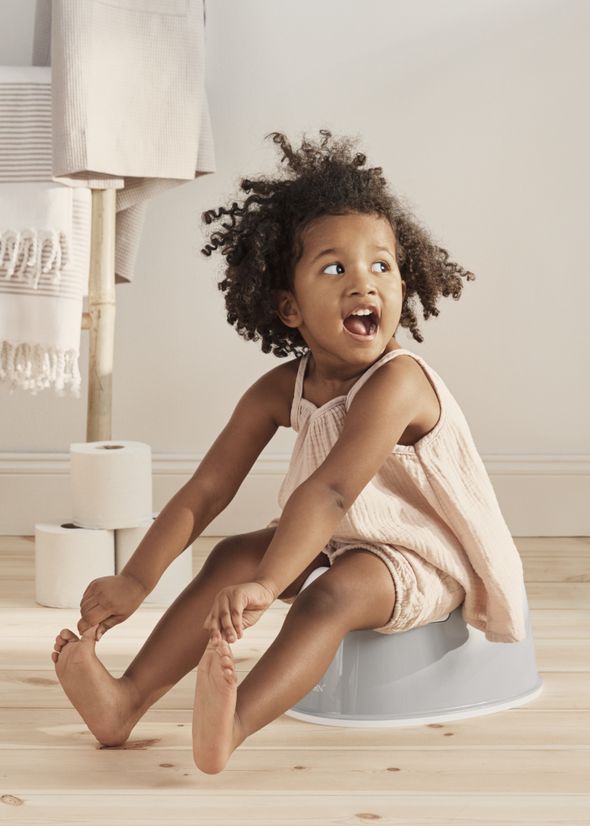 Light grey and white Smart potty - BabyBjörn