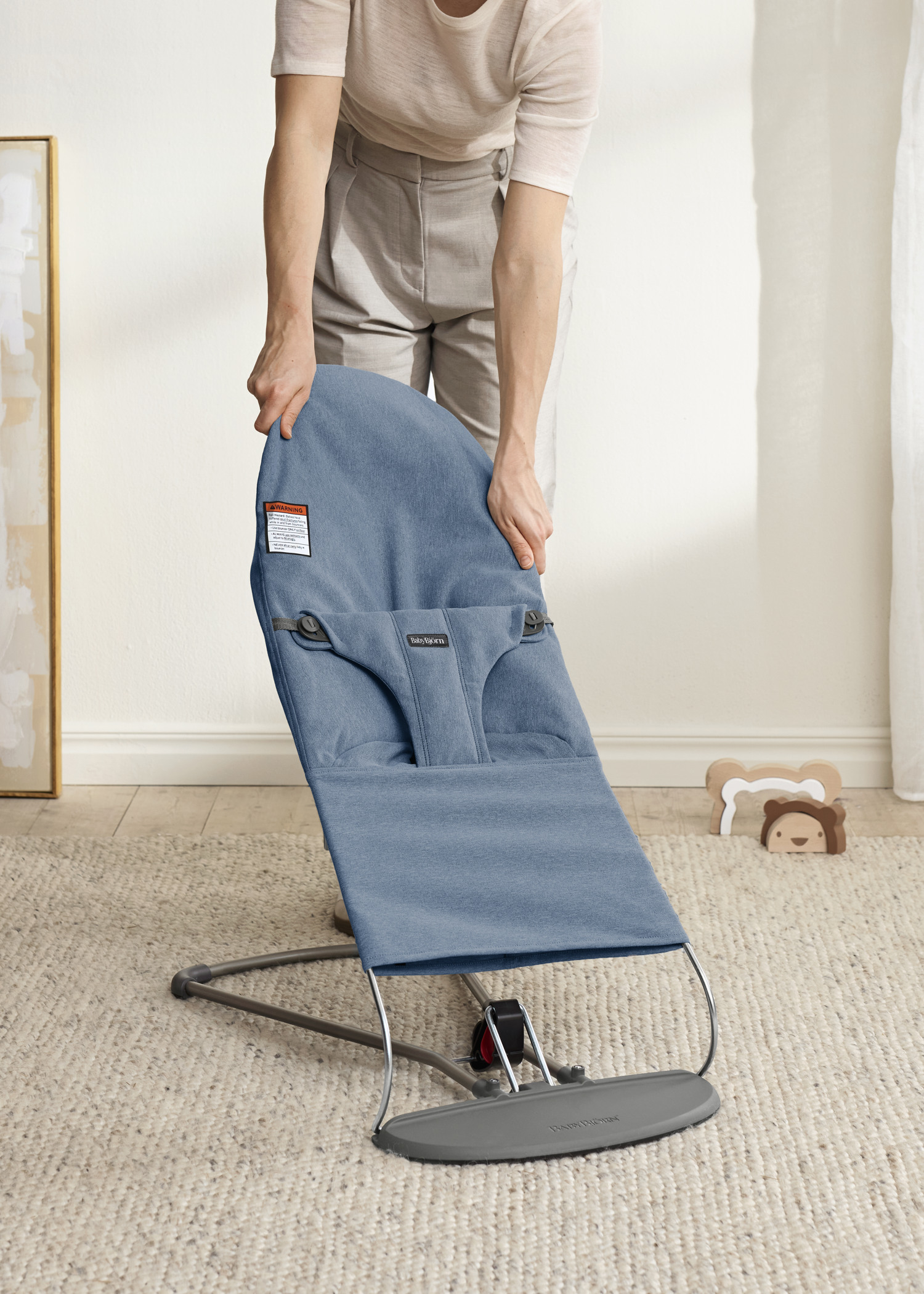 Bouncer Bliss—cozy for your newborn | BabyBjörn