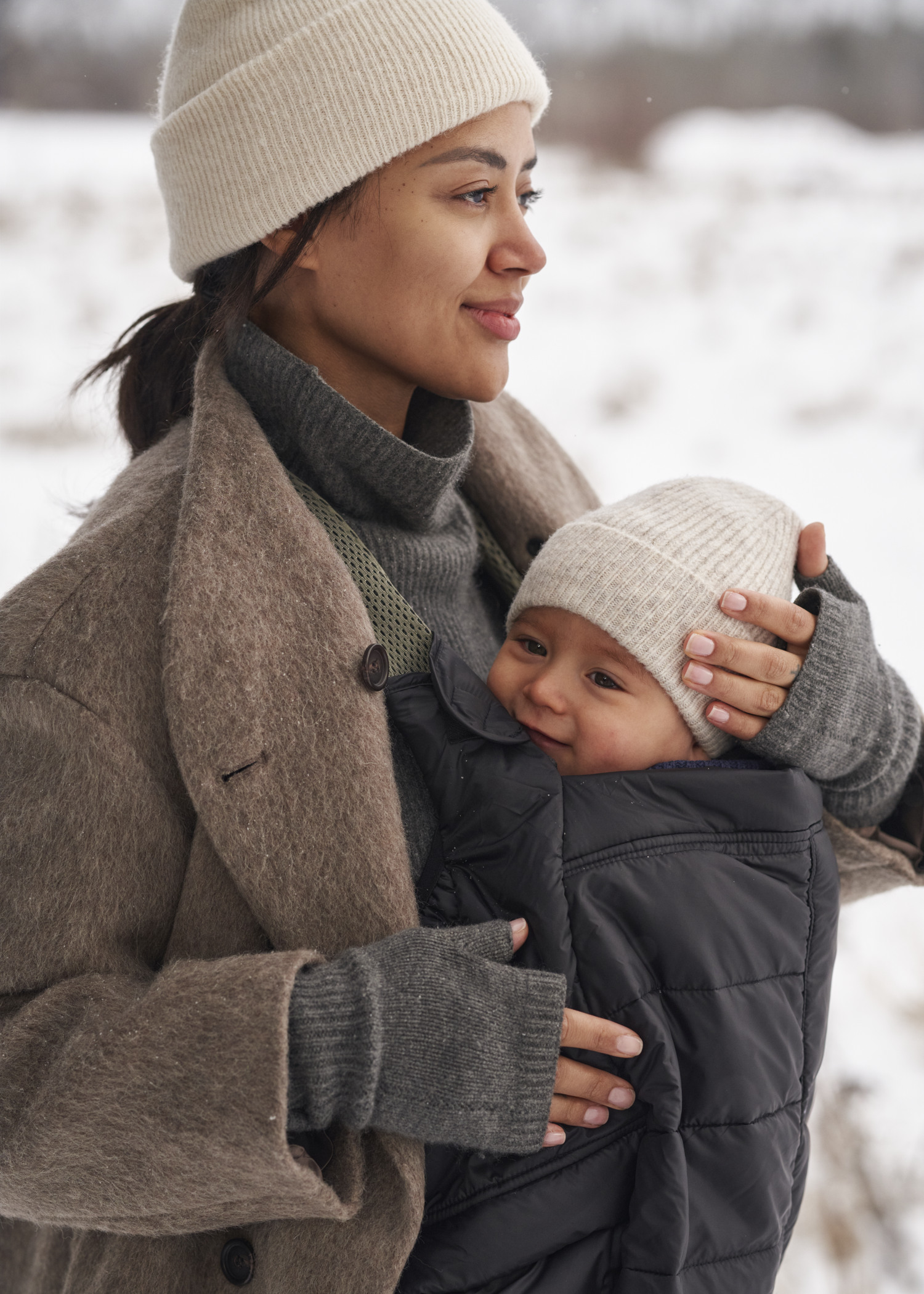 028121-winter-cover-for-baby-