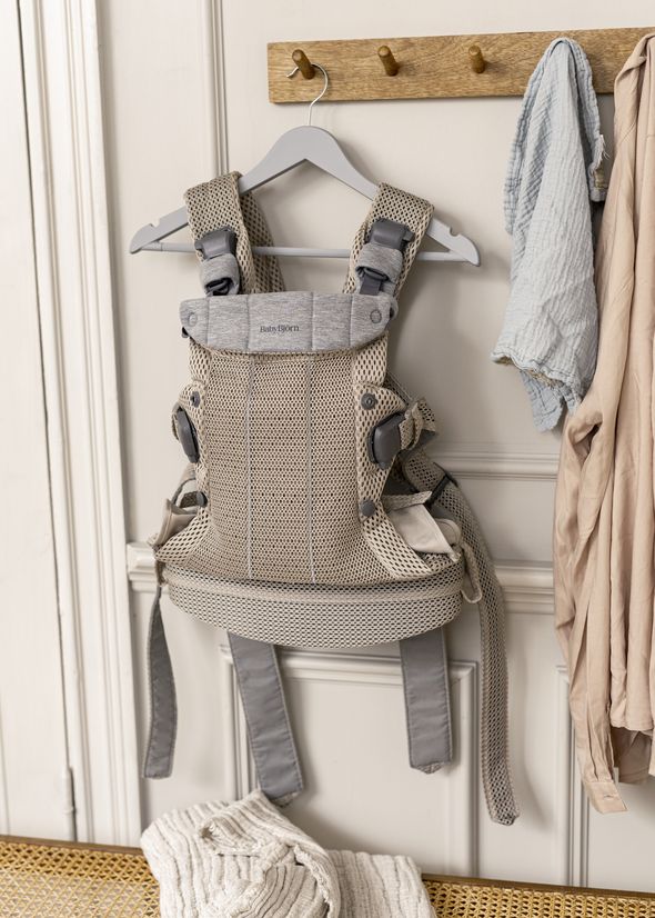 Baby Carrier Harmony in gray beige 3D Mesh - BabyBjörn
