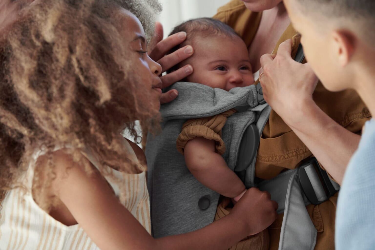 Baby Carrier Mini in Light gray 3D Jersey - BabyBjörn