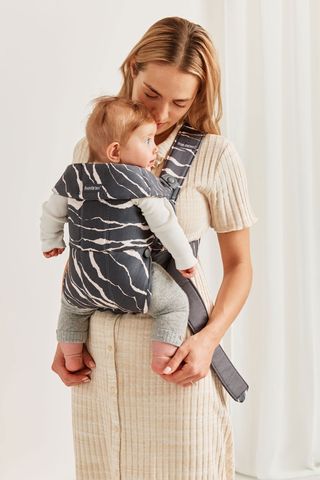 Ergobaby Omni 360 All-In-One Baby Carrier Grey New in Open Box