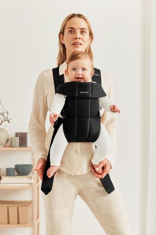  BabyBjörn Baby Carrier Mini, Cotton, Black : Baby