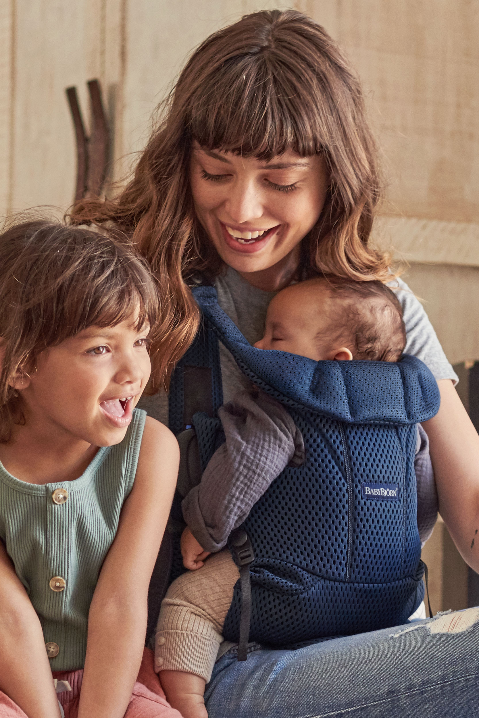 Get going with ergonomic Baby Carrier Free | BabyBjörn