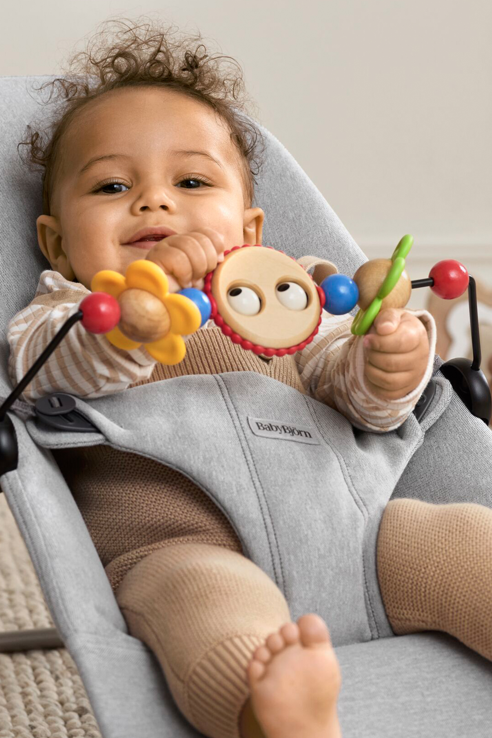 Alternativ bild 1 för Babybjörn leksaksbåge Balance, busiga ögon
