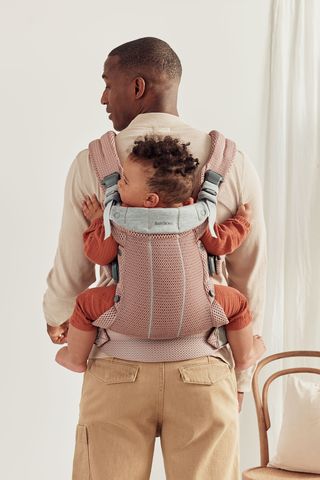 Baby store carrier pink