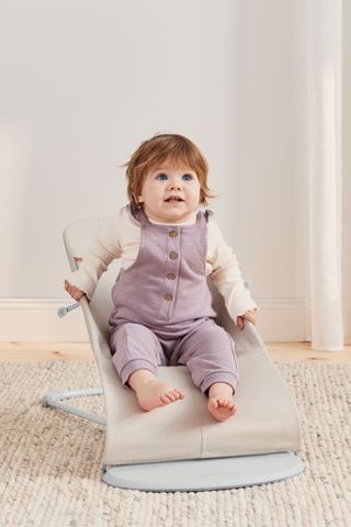 Bouncer Bliss – a cozy seat for newborns