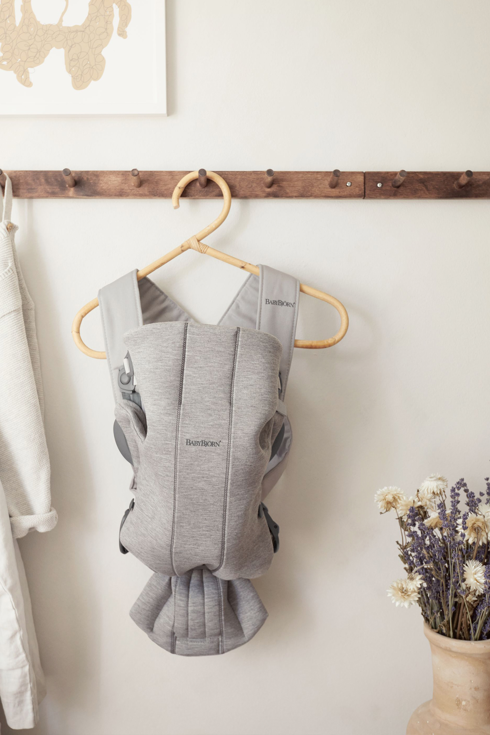 Porte-bébé Mini - Gris clair / Jersey 3D (BabyBjörn) - Image 11