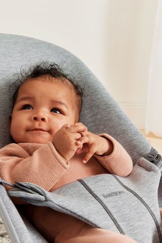 Sitteri, Bliss, Cotton, Antrasiitinharmaa BabyBjörn - Babyshop