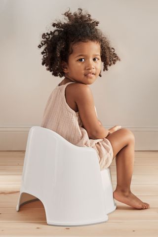 Potty Chair White/Gray