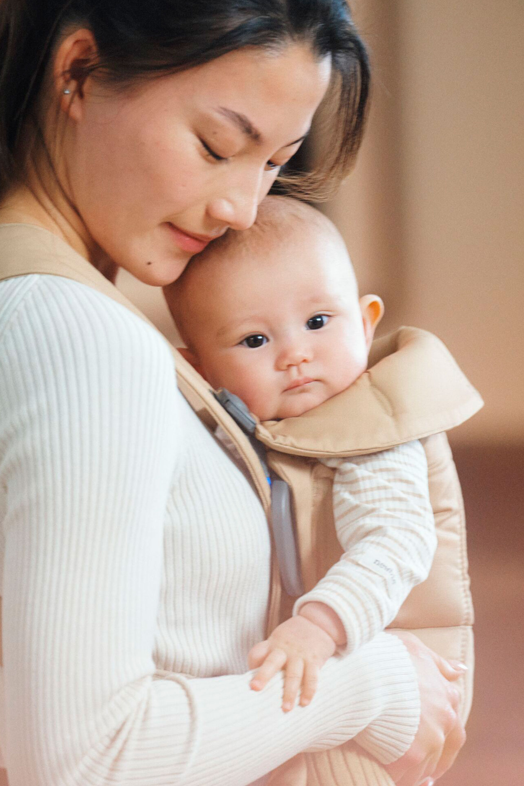 Porte-bébé Mini - Beige / Tissé (BabyBjörn) - Image 10