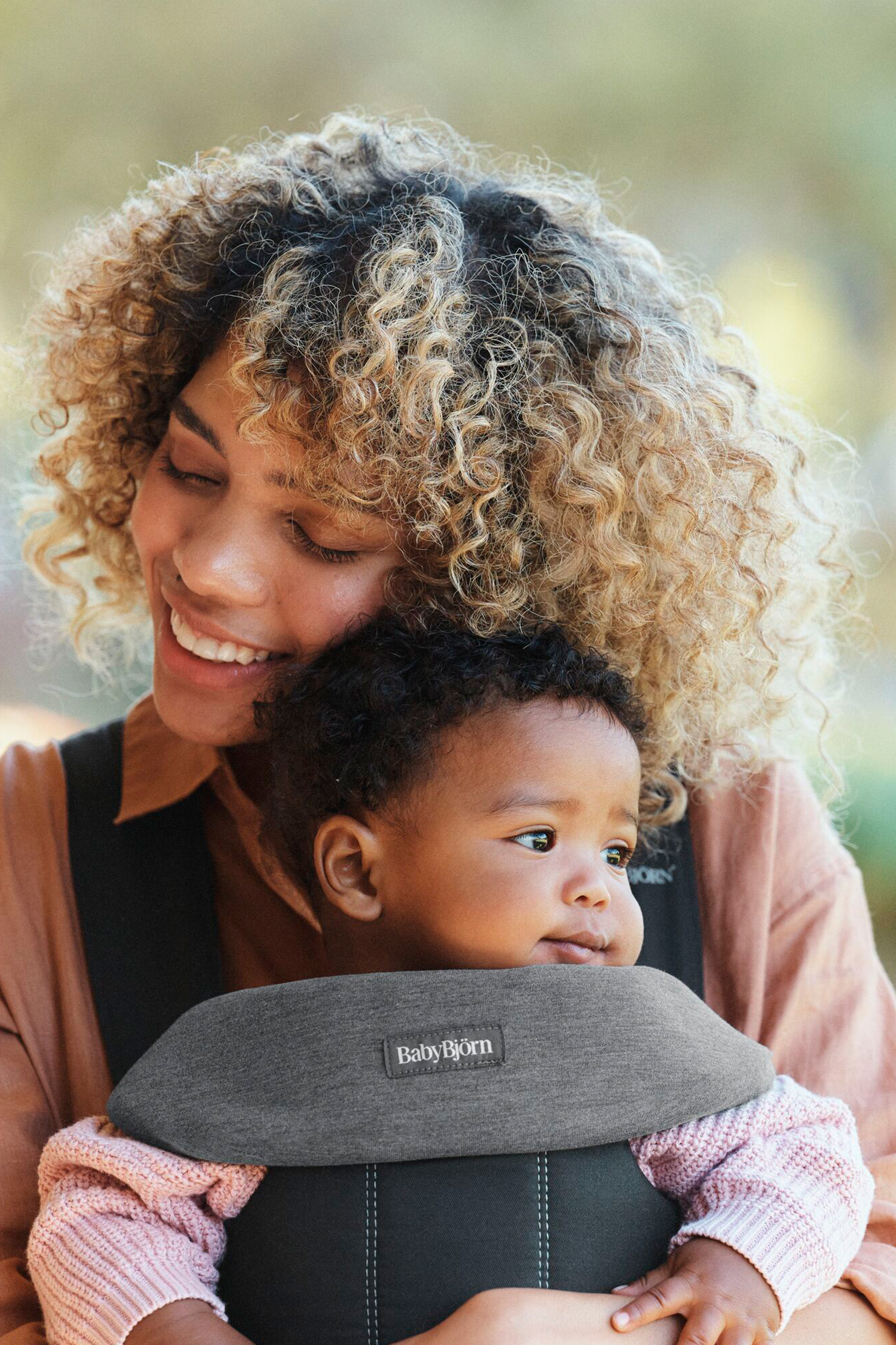 Jersey Bib for Baby Carrier Mini and Free | BabyBjörn