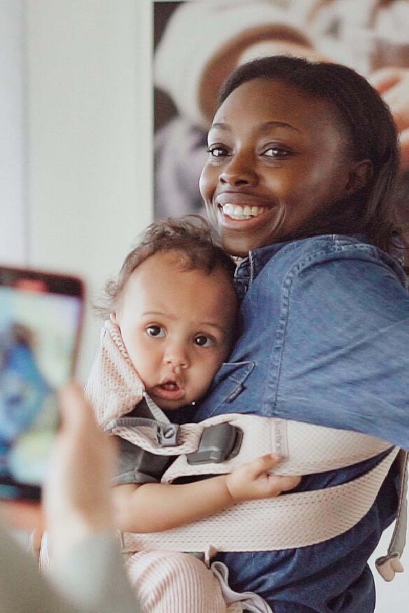 Apropierea dintre parinte si copil - BabyBjorn