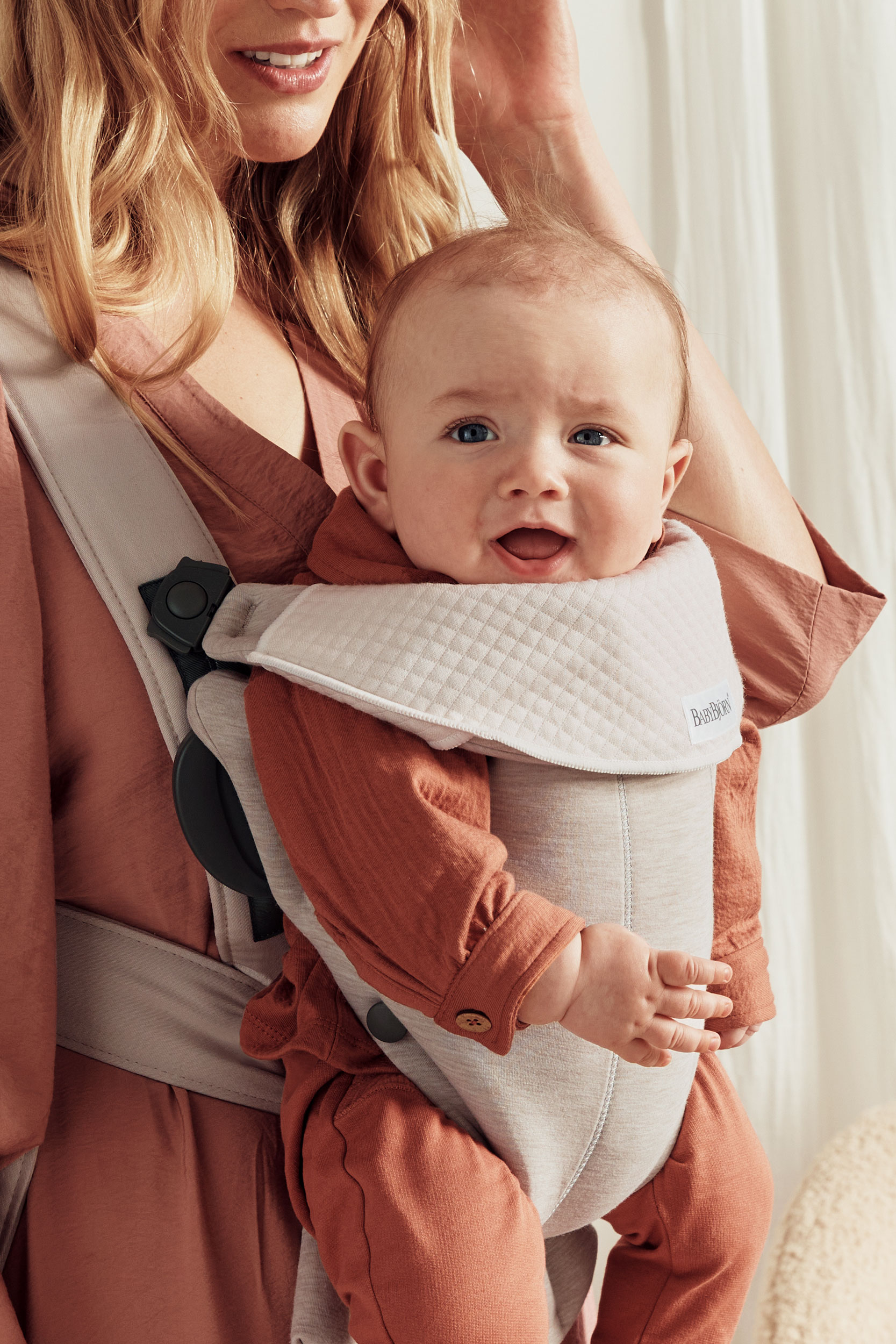 Porte-bébé Mini - Beige clair / Jersey 3D (BabyBjörn) - Image 6