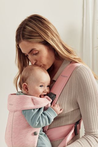 Baby Carrier Mini – perfect for a newborn