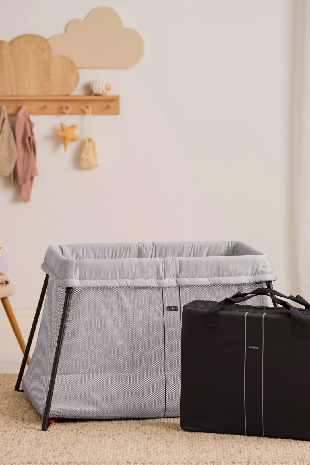Travel Crib Light