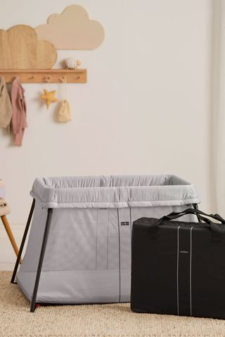 Baby bjorn travel crib suffocation on sale