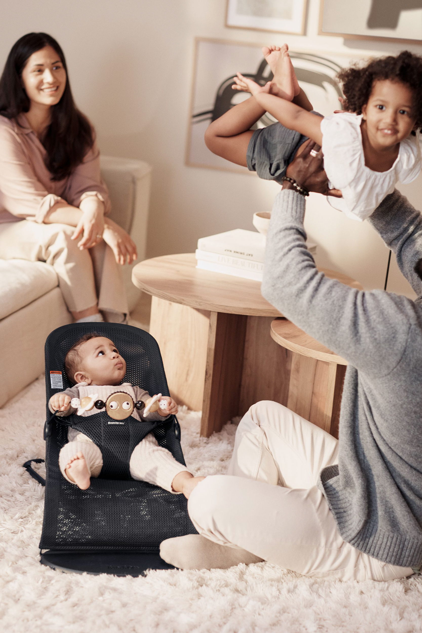 Fun toy for baby bouncer | BabyBjörn