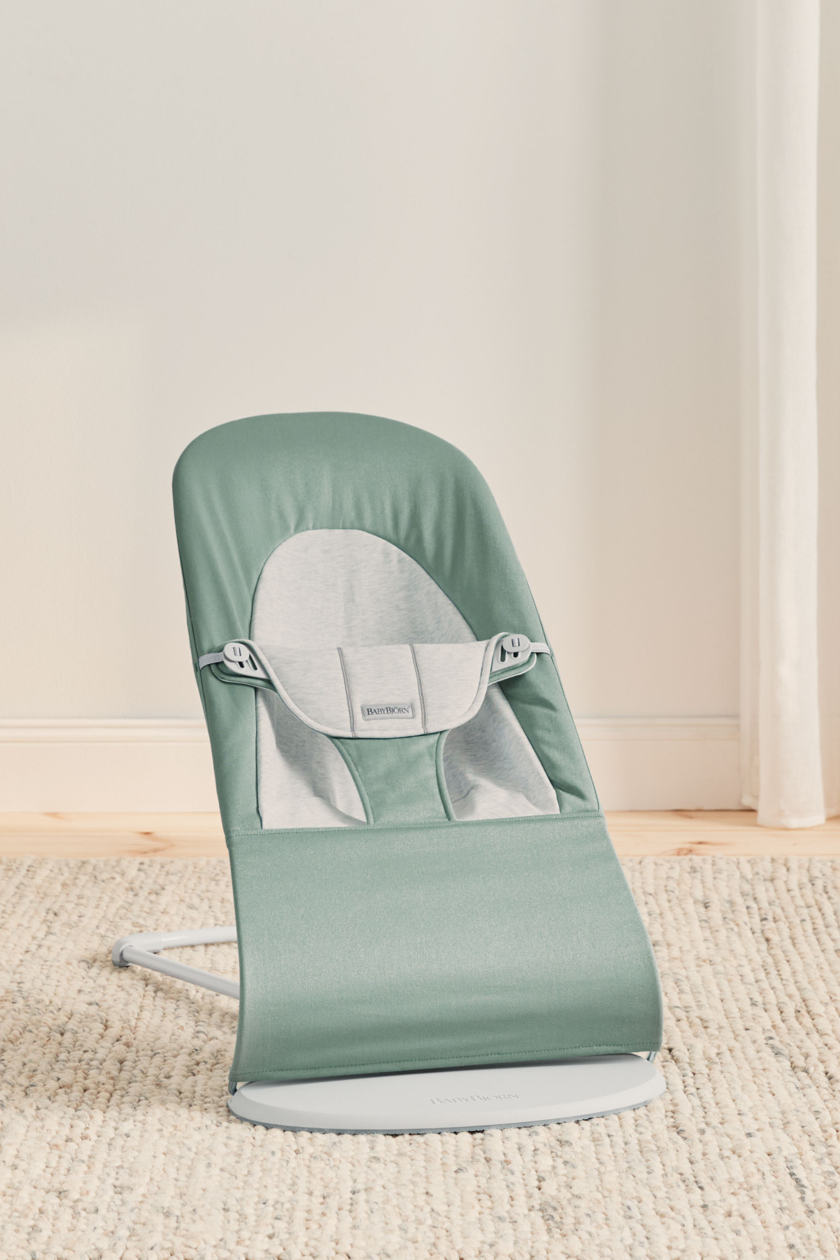Transat Balance Soft - Vert sauge/Gris clair / Tissé/Jersey / Gris clair (BabyBjörn) - Image 10
