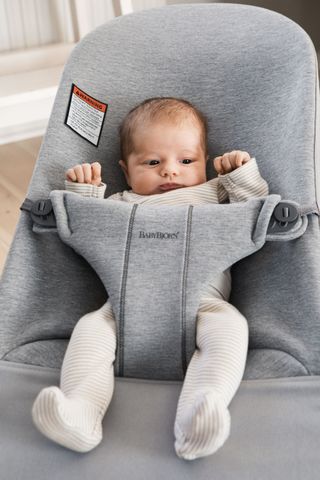 Bouncer Bliss in supersoft light gray 3D Jersey