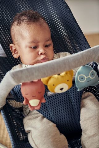 Jouet doux pour siège sauteur