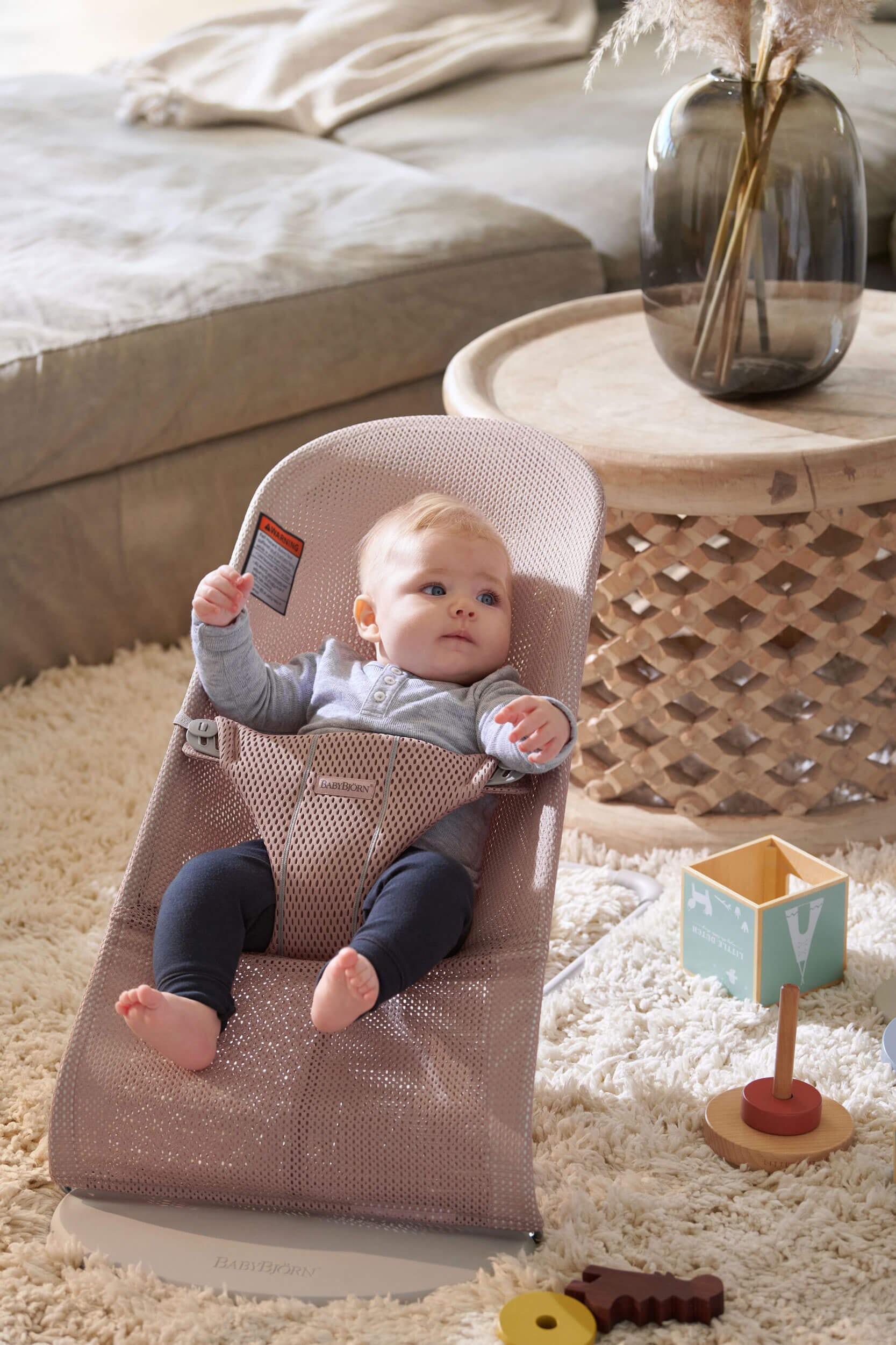 Bouncer Bliss—cozy for your newborn | BabyBjörn Bouncer Bliss—cozy for your newborn | BabyBjörn