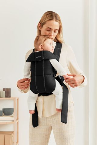 Babybj?rn baby carrier shop original city black