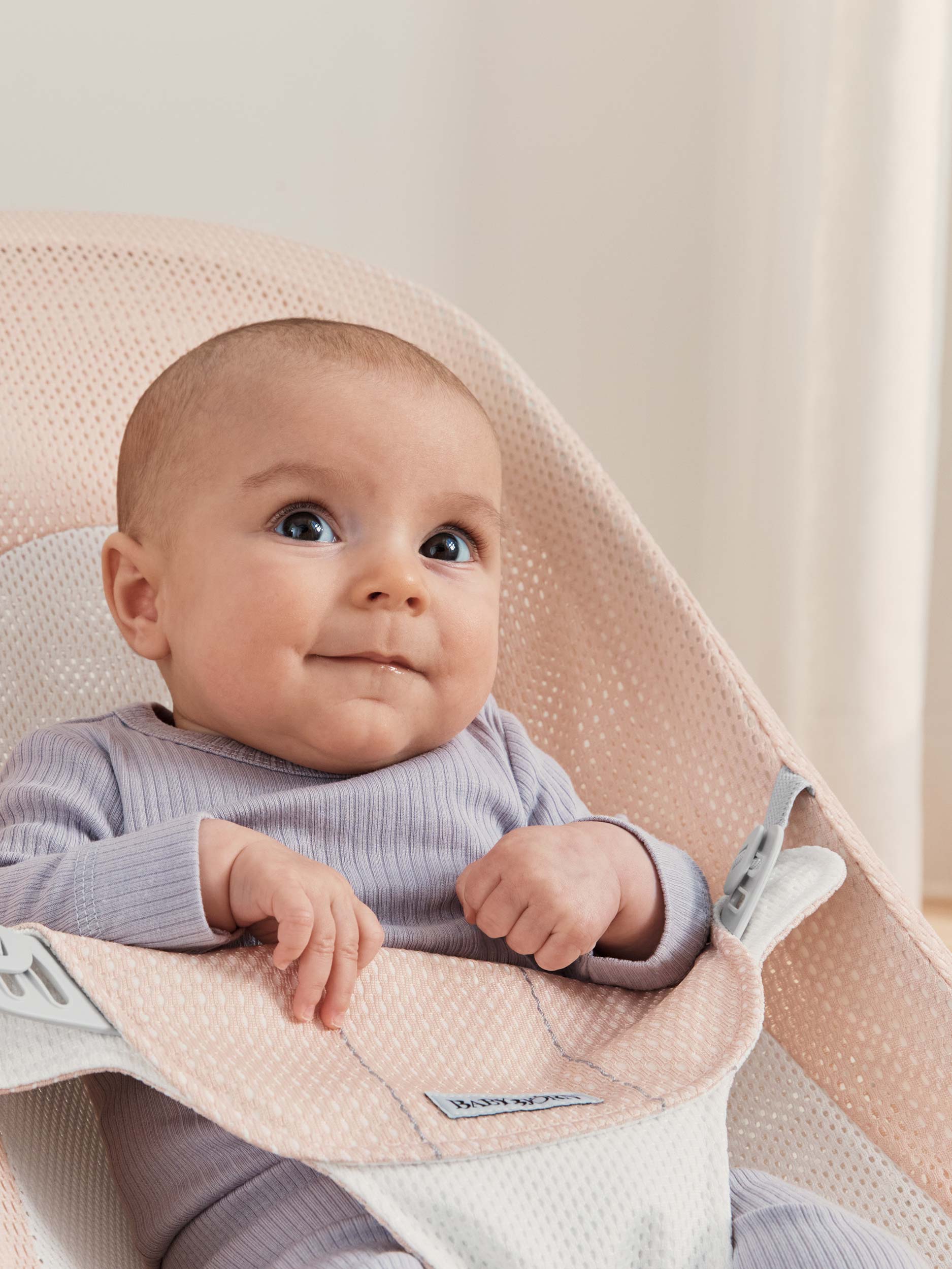 バウンサー　ベビービョルン　BabyBjorn　白　メッシュ BABYBJORN（ベビービョルン） 期間限定特価 バウンサー バランス