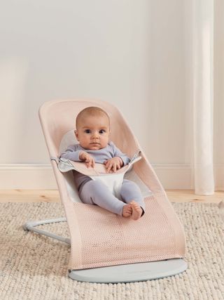 Babywippe Balance Soft Netzstoff Perlmuttrosa WeiB