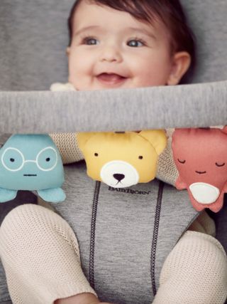 Juguete para Hamaca BabyBjörn Ojitos traviesos — Noari Kids