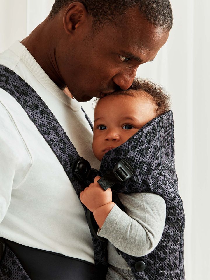 Porte bébé mini mesh 3d Babybjorn