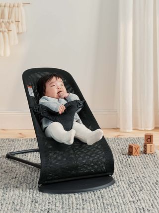 Baby bjorn black hot sale bouncer