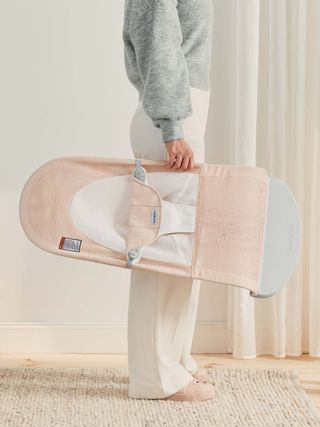 Balance Soft – an ergonomic baby bouncer