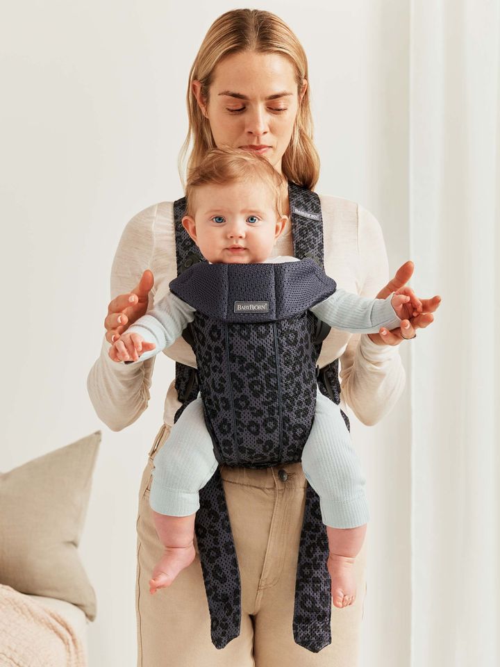 Porte-bébé Mini en Mesh 3D noir - BEBE Porte-bébé Mini en Mesh 3D noir - BEBE