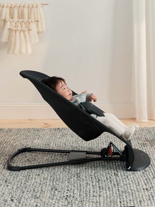 Bouncer Bliss – a cozy seat for newborns