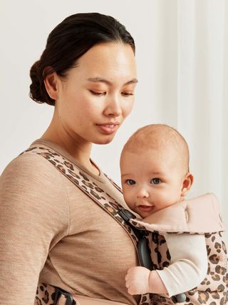 Baby Carrier Mini perfect for a newborn BabyBj rn