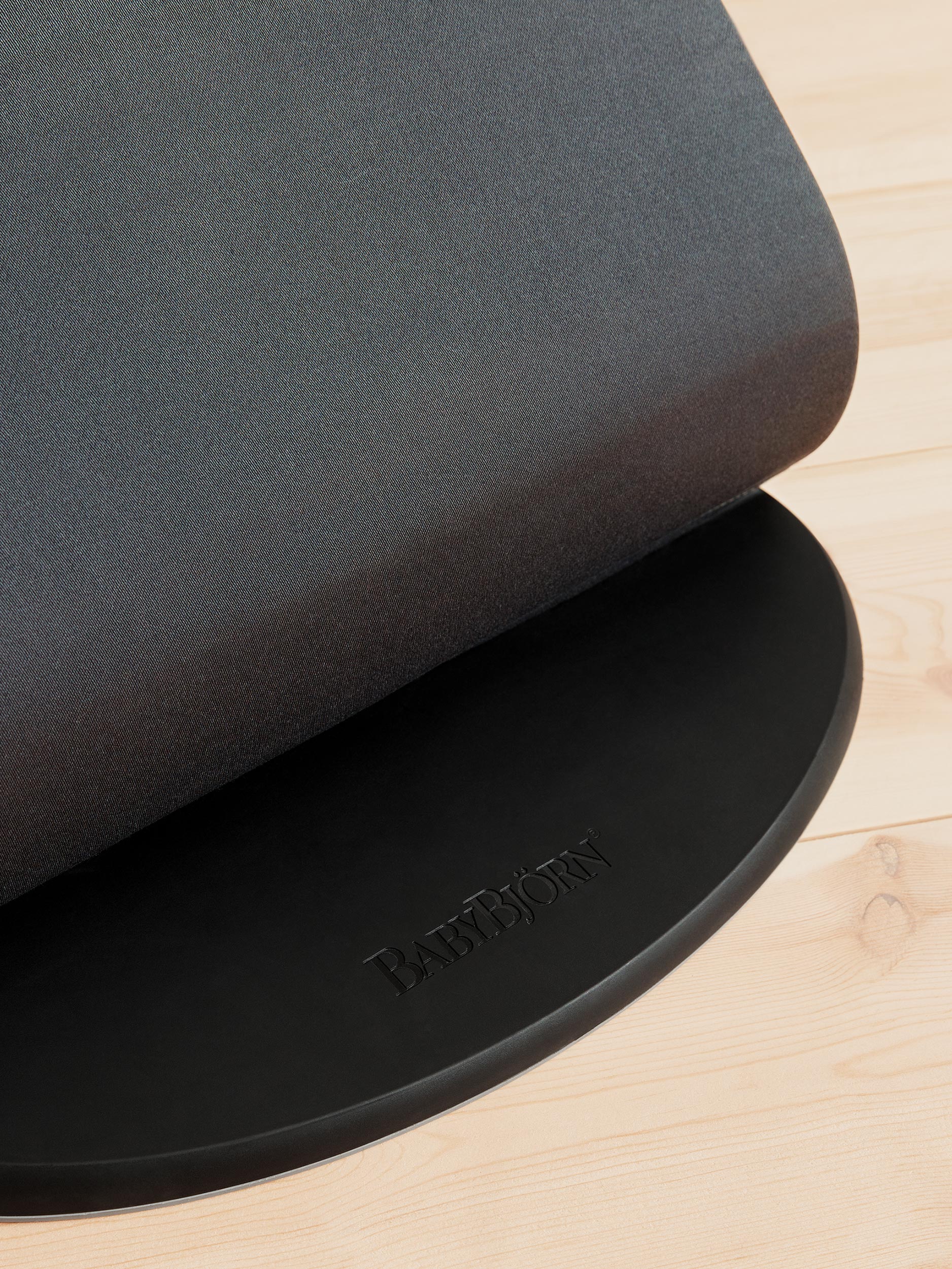 Transat Balance Soft - Gris foncé/Gris / Tissé/Jersey / Noir (BabyBjörn) - Image 10