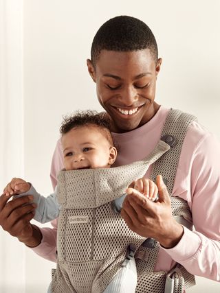 BabyBjörn Baby Carrier Free Gray Beige 3d Mesh