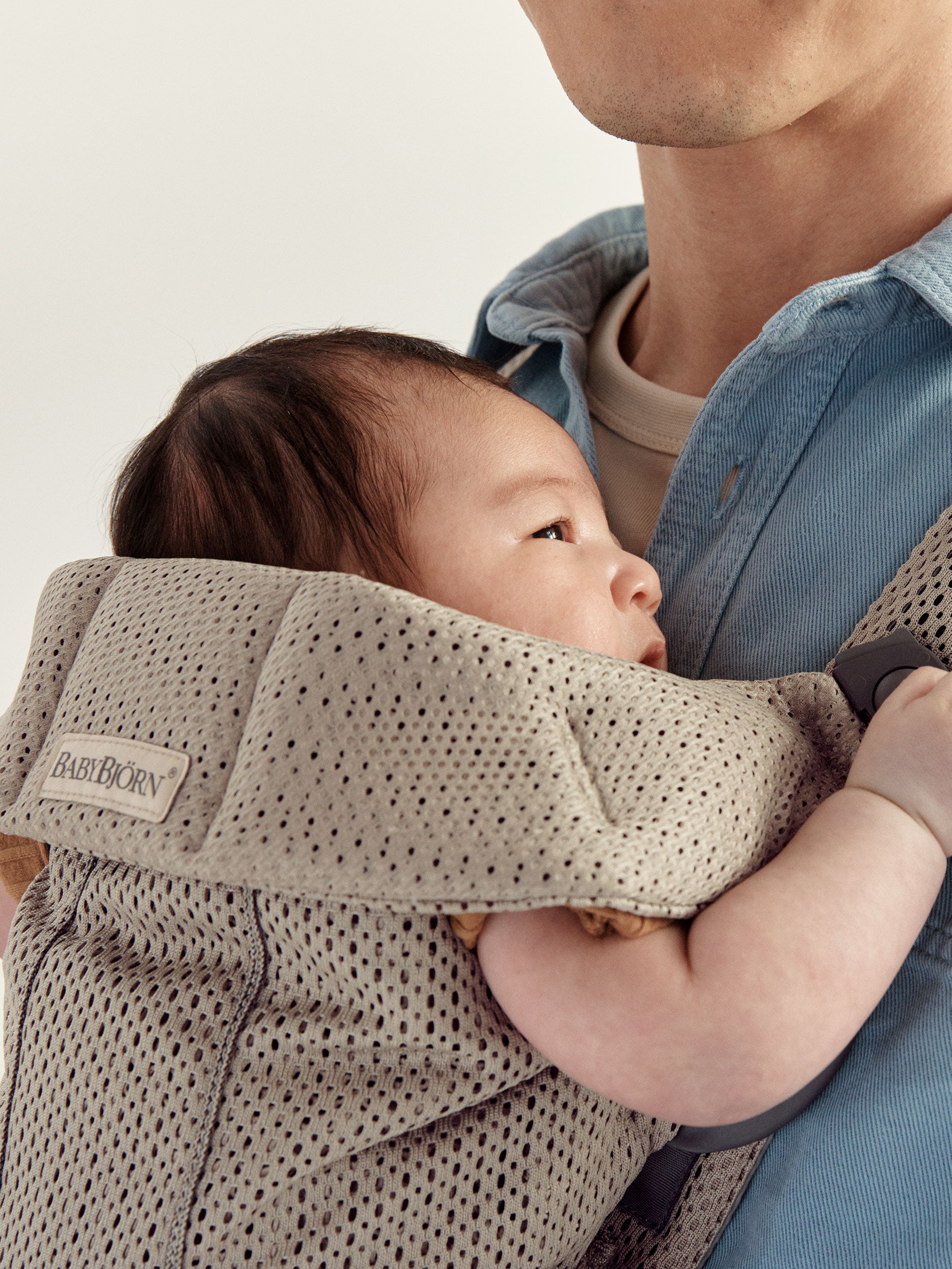 Porte-bébé Mini - Gris beige / Mesh 3D (BabyBjörn) - Image 6